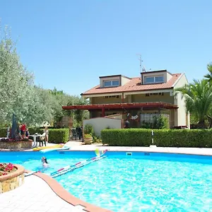 https://residence-fontana-barone.sicilyhotelsitaly.net