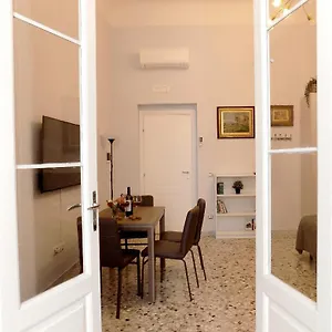  Apartament Treehouse